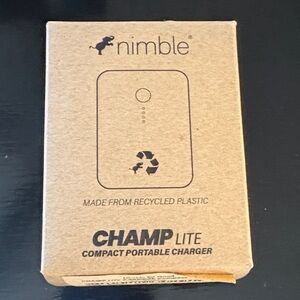 Champlitw Lavender Compact Charger